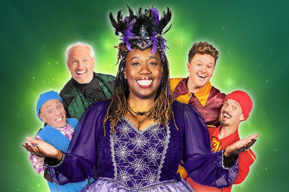 Snow White and the Seven Dwarfs at the Alban Arena