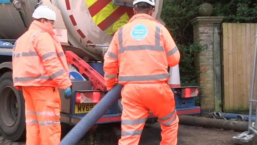 Thames Water workers with tanker