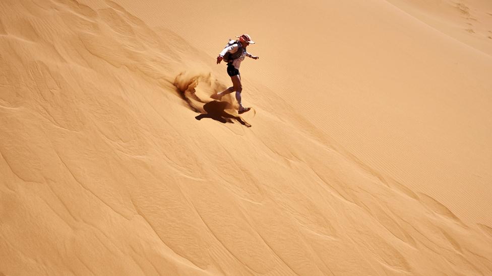 runner in the Marathon des Sables race