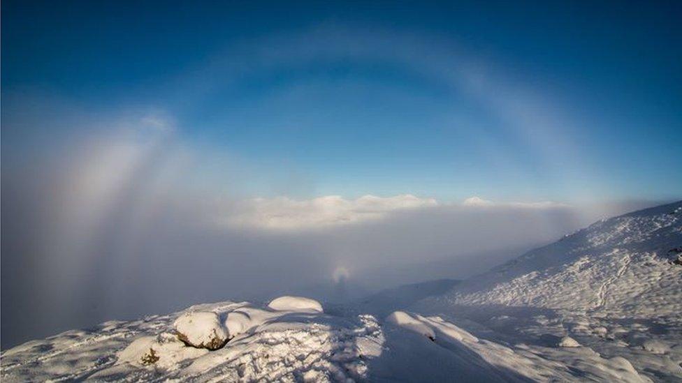 Fog bow, brocken spectre and inversion in Glen Coe