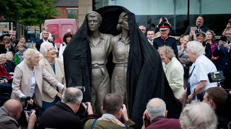 Unveiling the Women of Steel statue in Sheffield