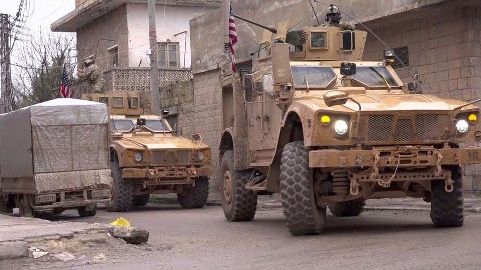 US military armoured vehicles in Manbij, northern Syria (16 January 2019)