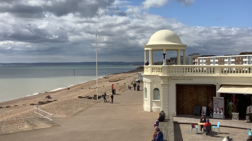 view westwards from the Bexhill seafront