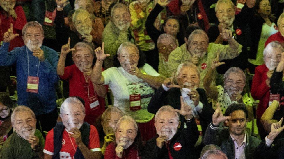 Many delegates at the convention wore Lula facemasks