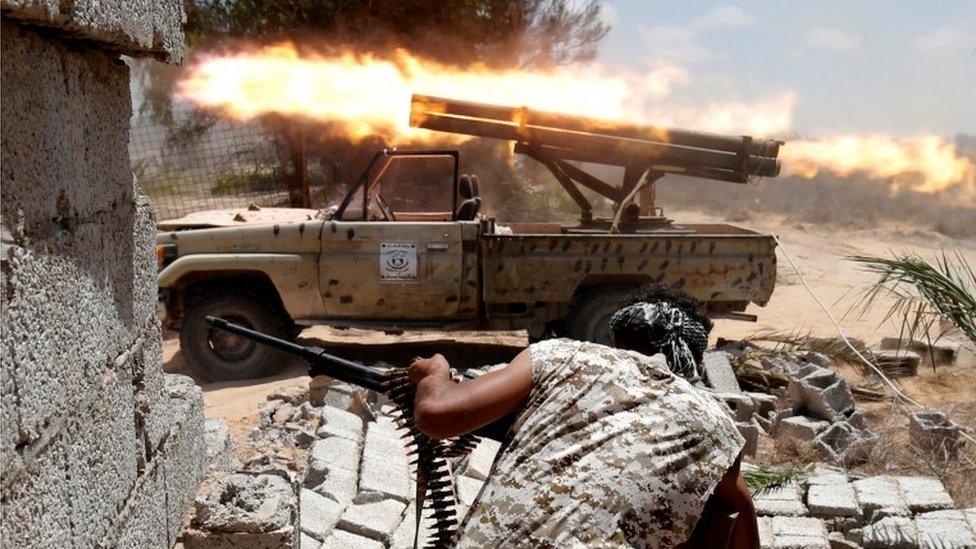 Fighter engaged in battle against IS in Sirte