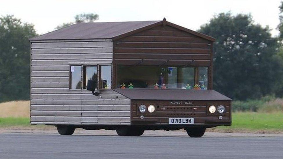 Kevin Knicks aimed to beat last year's world record of 88mph in his motorised shed