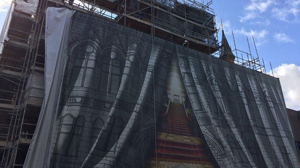 Inverness Town House with covering