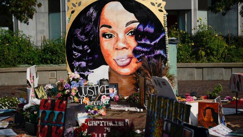 A memorial for Breonna Taylor in Louisville, Kentucky