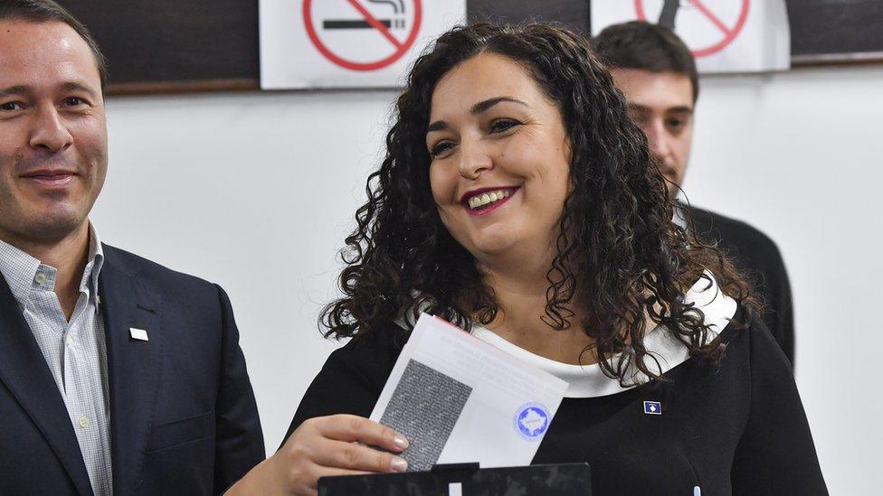 Vjosa Osmani votes