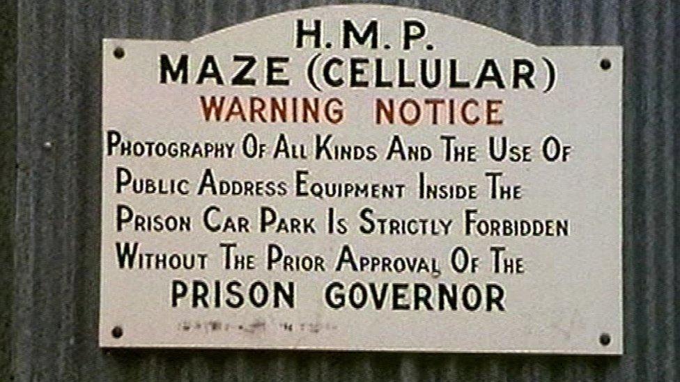 No photography sign at Maze Prison