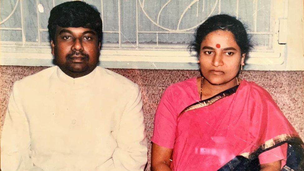 G Krishnaiah and wife Uma