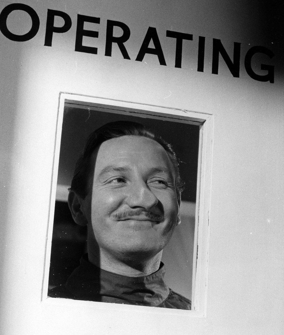 Leslie Phillips