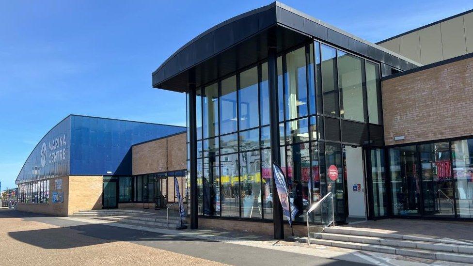 Exterior picture of the Marina Centre in Great Yarmouth