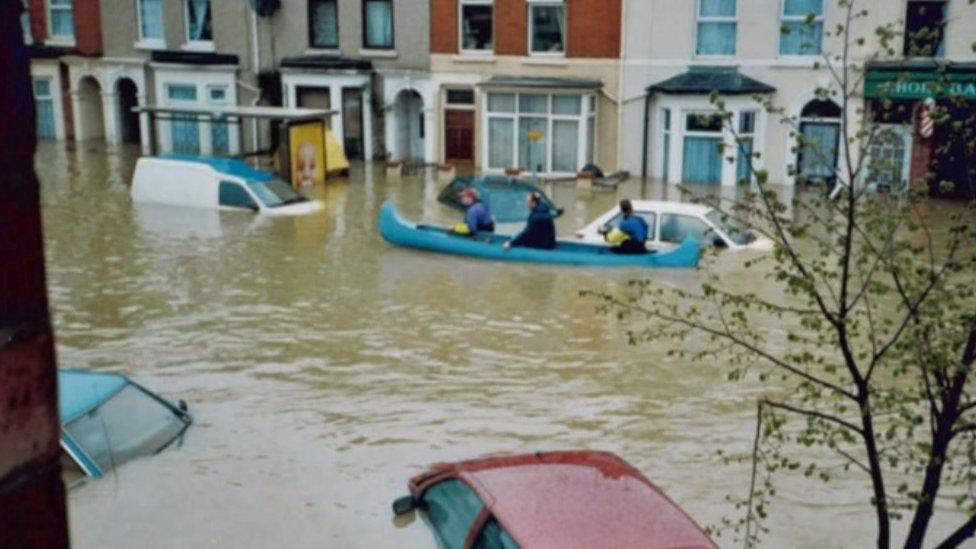 Northampton Floods Easter 1998