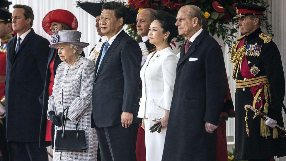 Prime Minister David Cameron, British Home Secretary Theresa May, Britain's Queen Elizabeth II, Chinese President Xi Jinping, China's First Lady Peng Liyuan and Britain's Prince Philip, Duke of Edinburgh