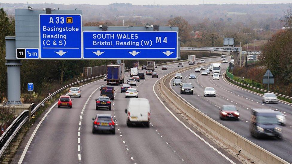 Vehicles on the M4 smart motorway, looking westwards towards junction 11 in Shinfield