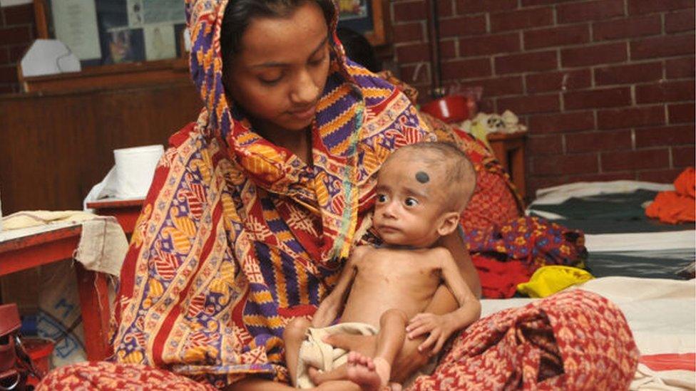 Bangladeshi mother and child