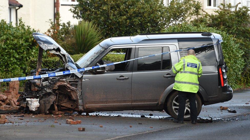 Range Rover crashed near the scene