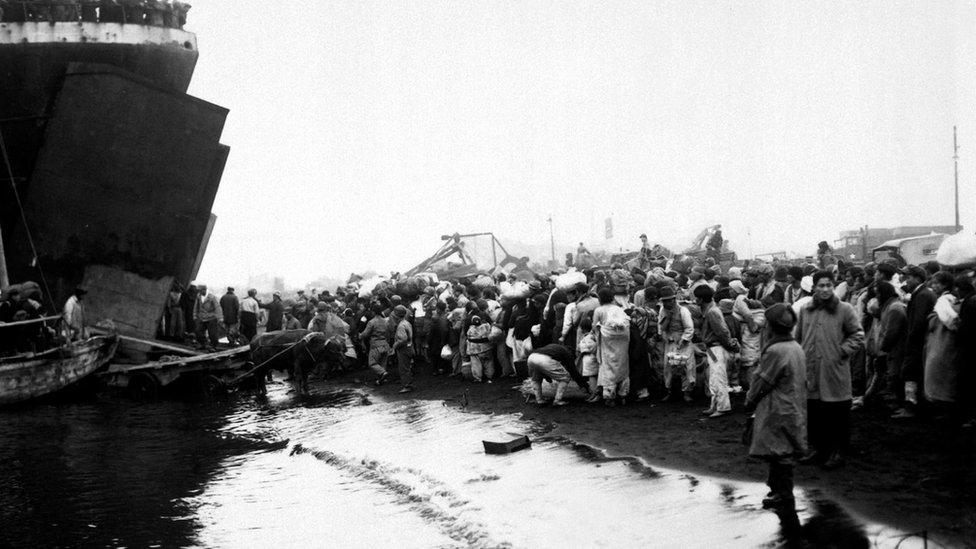 Refugees at Hungnam, December 1950