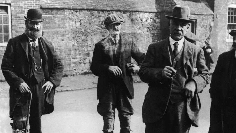 Joseph Cowell, a Leicestershire farmer who found the body of 21-year-old factory girl Bella Wright lying on a country lane, 1920. Local schoolteacher Ronald Light was tried for the murder and acquitted. With Cowell is Bella's uncle, George Measures.