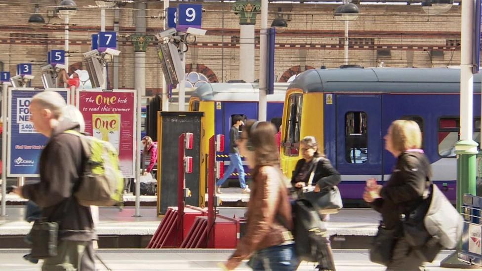 Manchester Piccadilly railway station