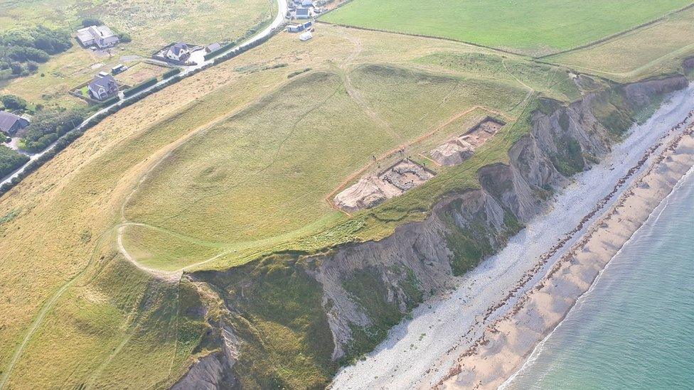 Bryngaer Dinas Dinlle