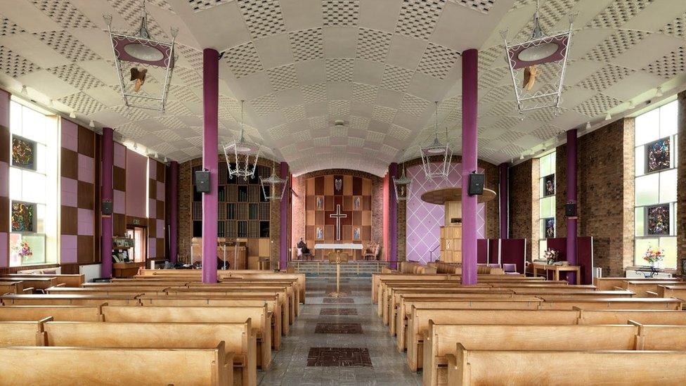 Christ Church, Coventry. Interior, general view of nave.