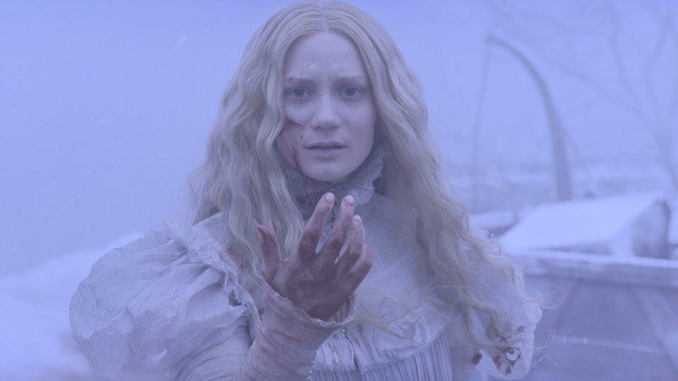 Mia Wasikowska Crimson Peak