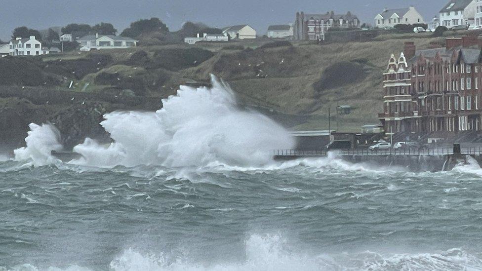 Waves breaking on Peel Promenade