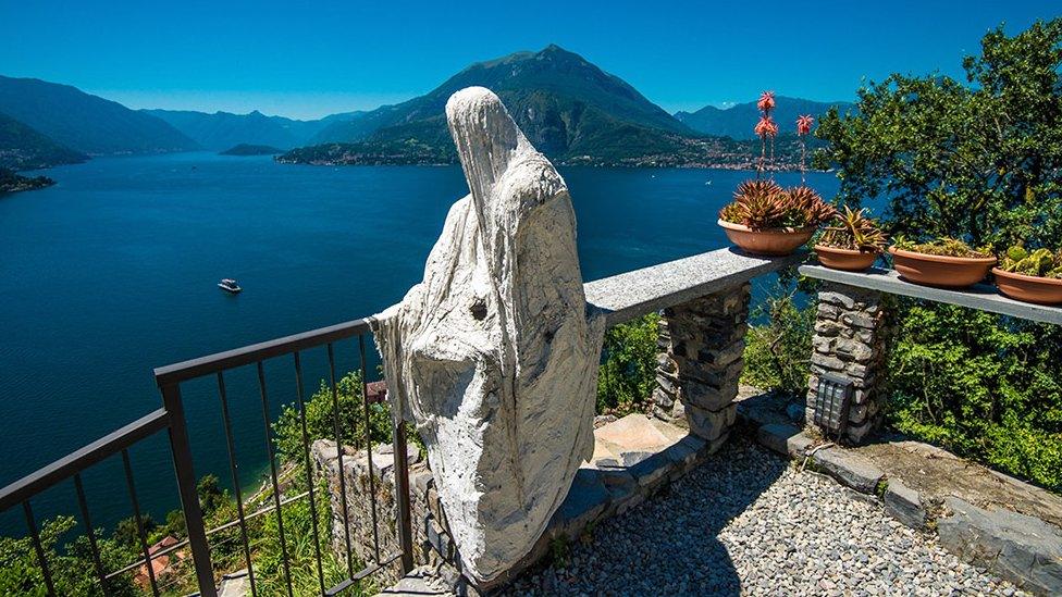 Sculpture in Lake Como