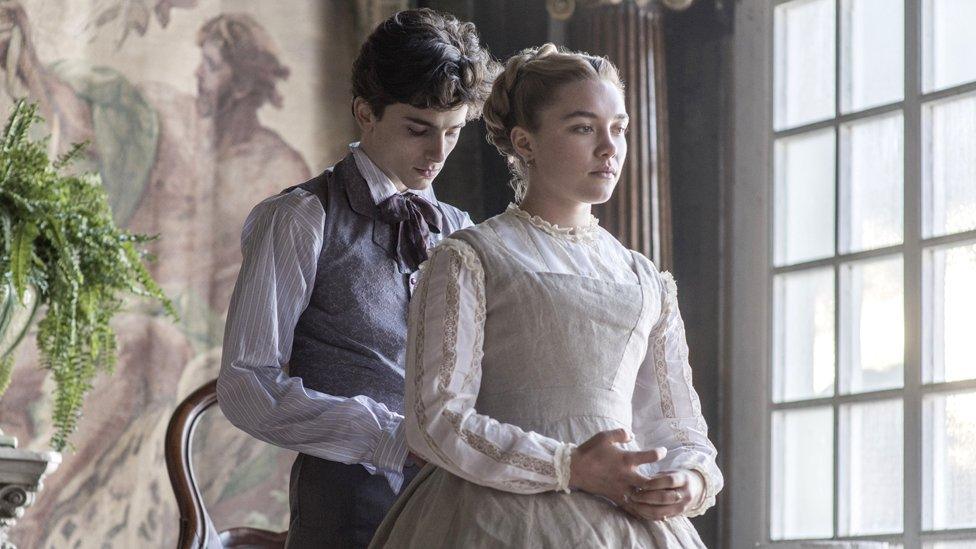 Florence Pugh and Timothee Chalamet in Little Women