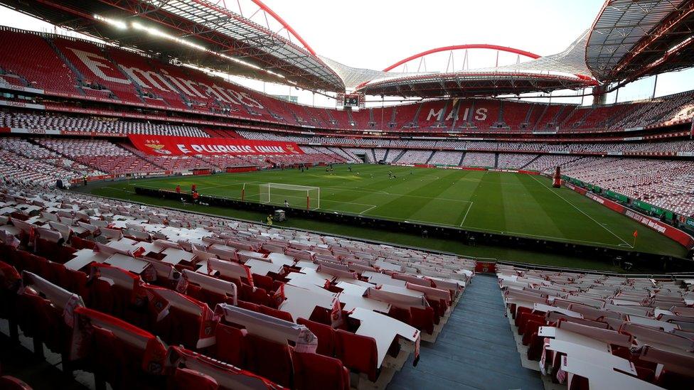 Estadio da Luz.