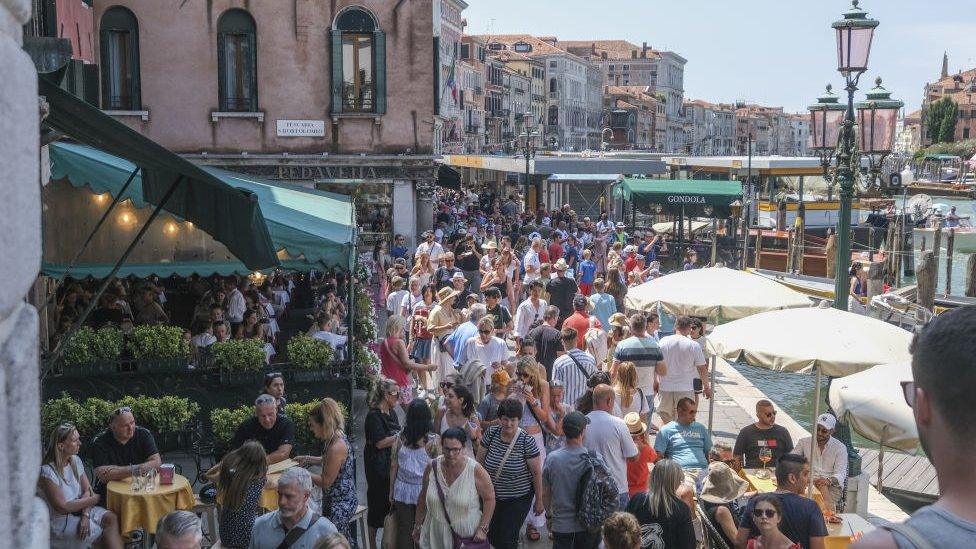 tourists in venice