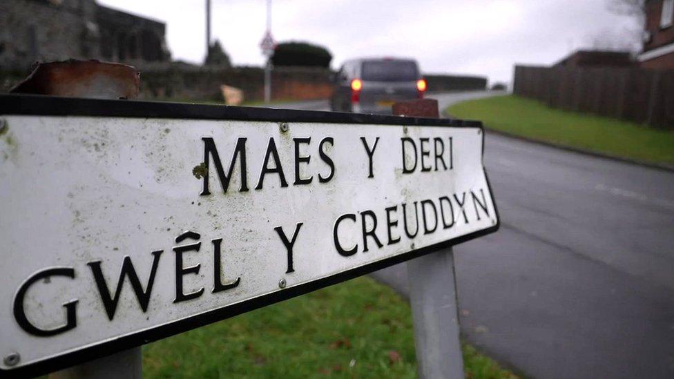 Maes y Deri