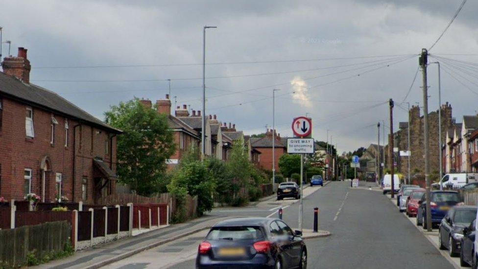 Middleton Road looking towards Fountain Street