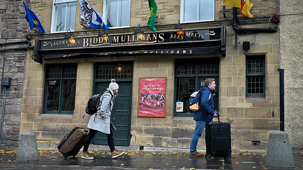 Edinburgh pub