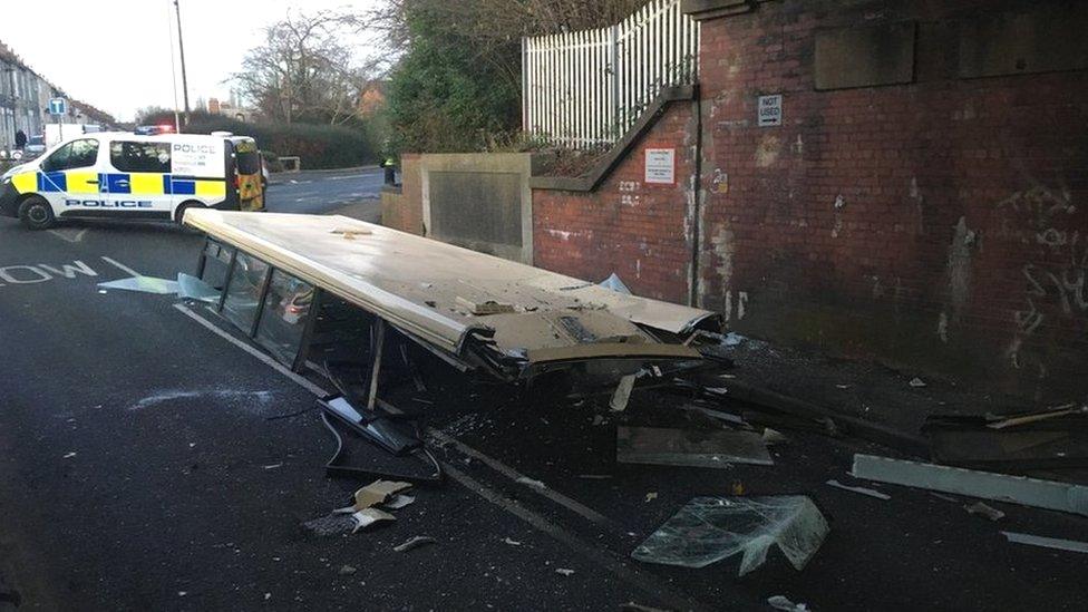 Bus crash in Leeman Road