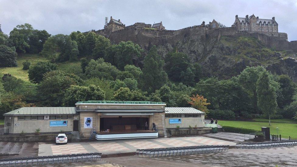 Ross Bandstand Pic: Angie Brown