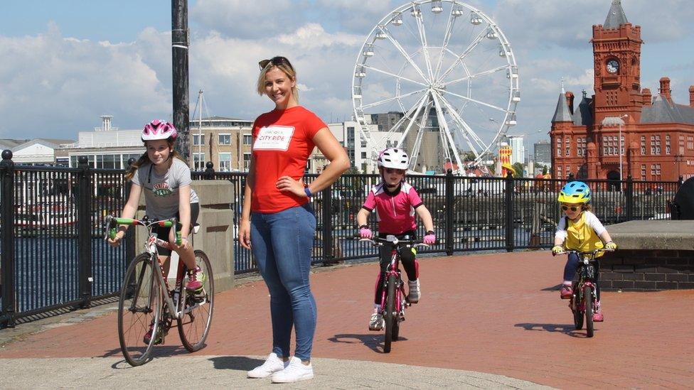 Kids cycling