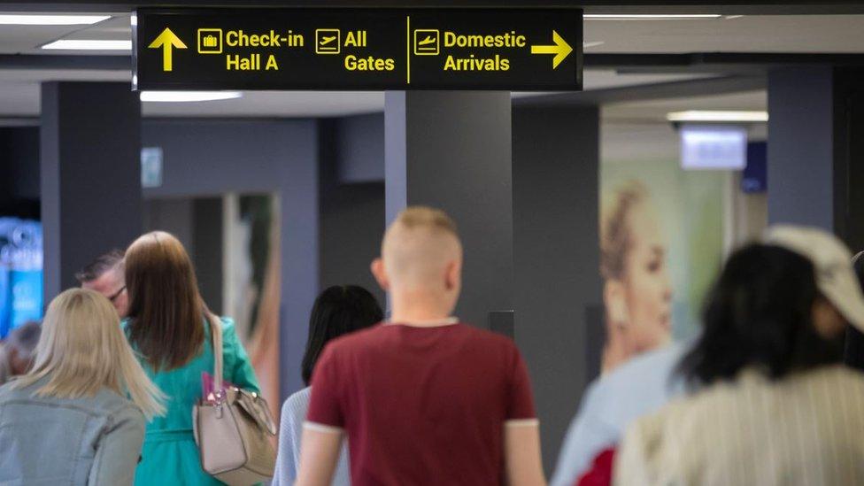 Passengers at LBA