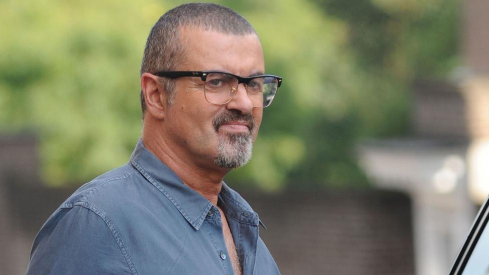 George Michael leaves the Cote Brassiere restaurant in Highgate on August 25, 2013 in London, United Kingdom.