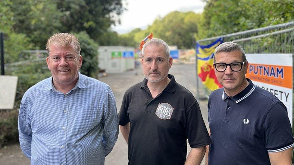 Paul Turner and Ian Sandall with Greg Mulholland , Campaign Director, 'Campaign for Pubs