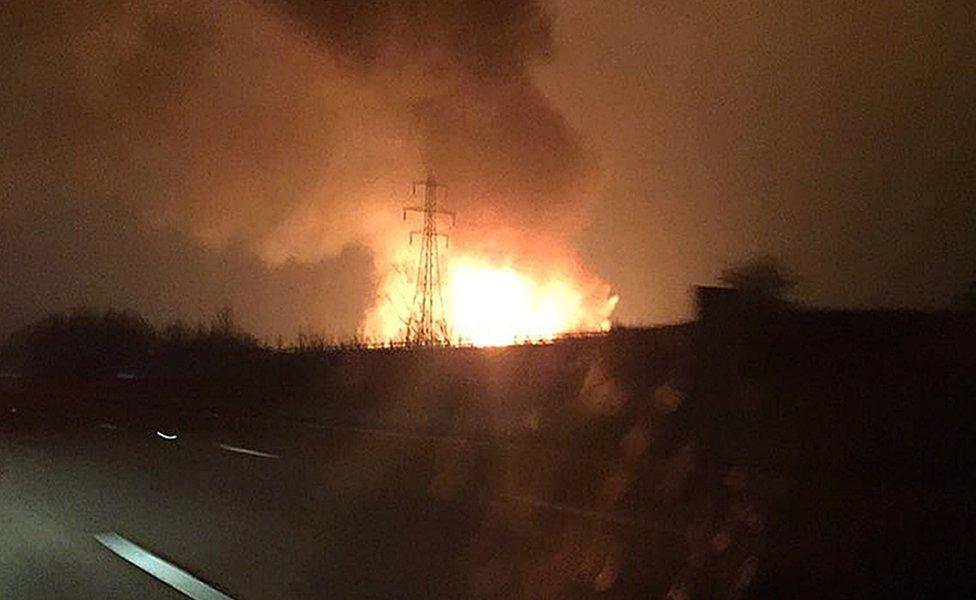 Photo of Enfield fire taken on M25