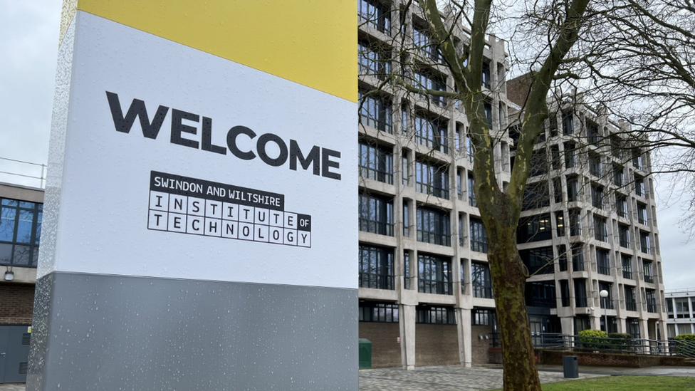 The entrance of the Institute of Technology