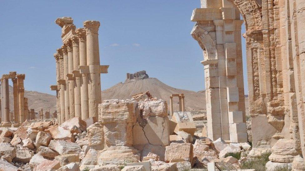 A general view for the historical city of Palmyra with the Fakhr-al-Din al-Maani Castle also known as Palmyra Castle in the background