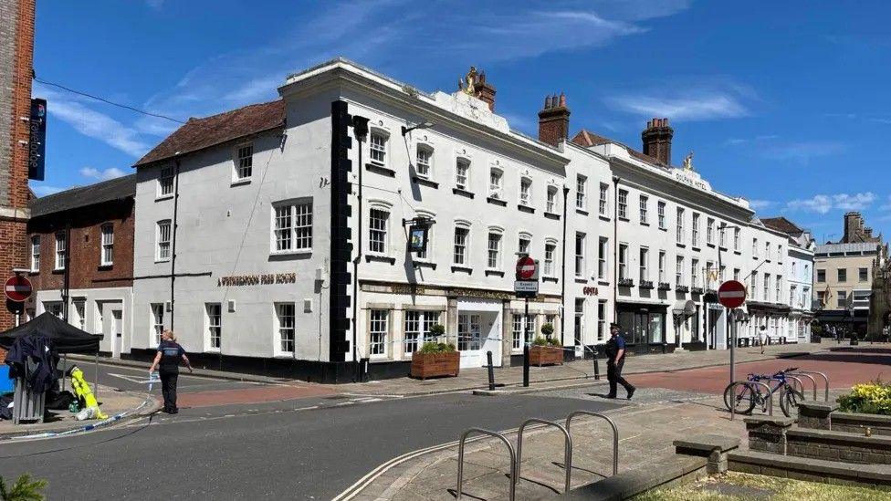 The Dolphin and Anchor in West Street, Chichester