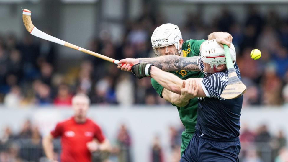 Scots lose in extra time of shinty-hurling clash - BBC Sport