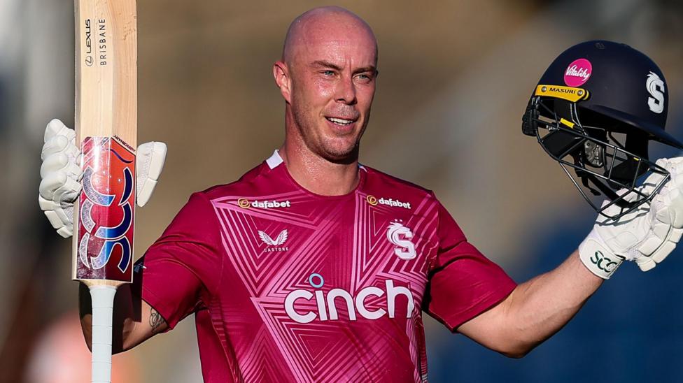 Lynn impulsa a Northants a los cuartos de final del T20 Blast.