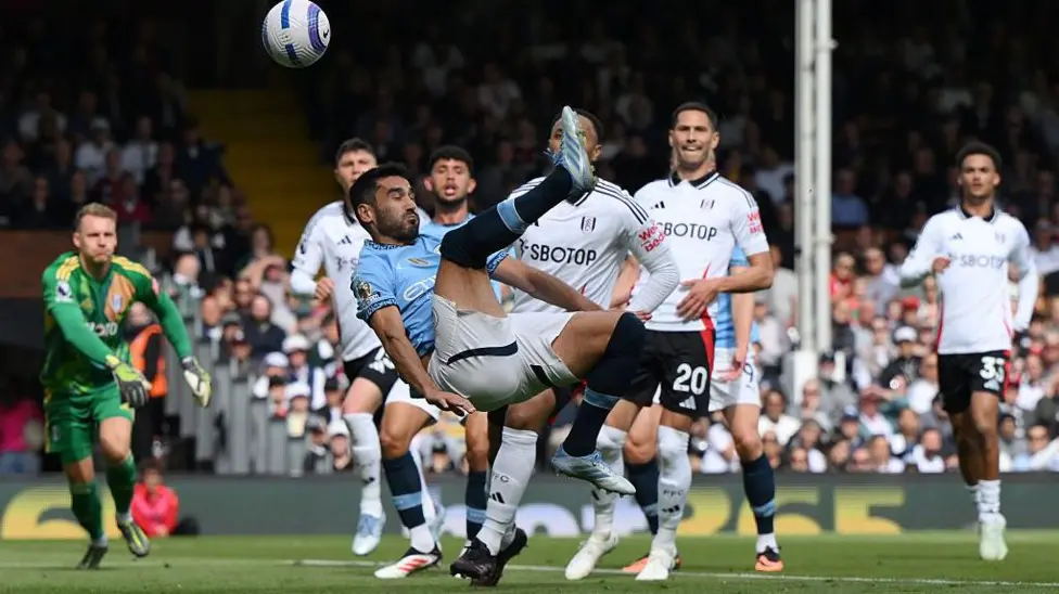 Man City seal third place with victory at Fulham