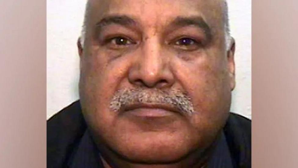 Mahmood to set out plan to deport grooming gang leader